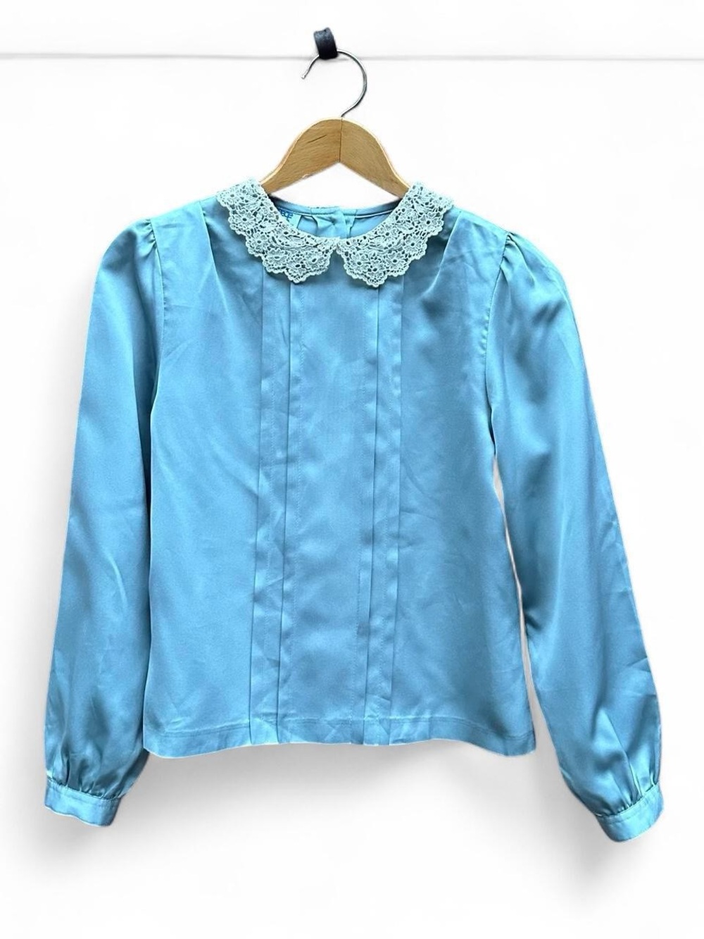 Vintage 80s Blue Satin Blouse with White Lace Collar College Town L Large READ